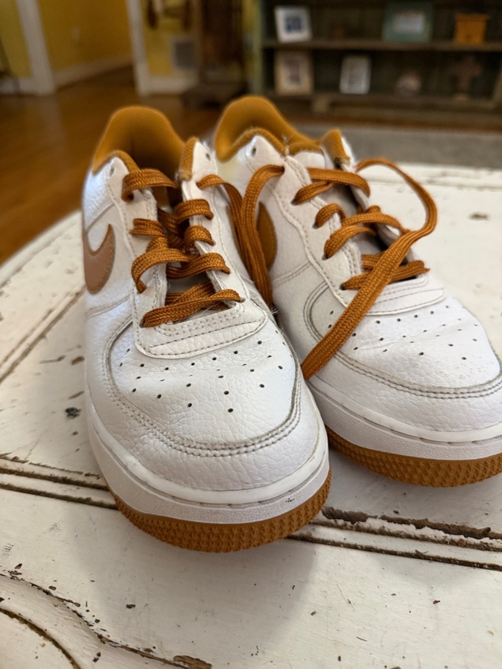 AIR FORCE 1 LOW GS
"DESERT OCHRE"